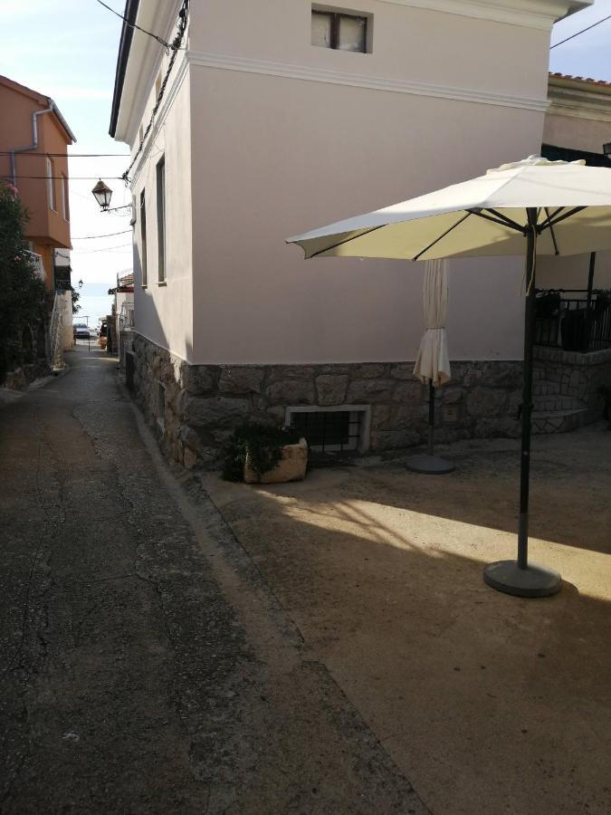 Centar Njivice Exterior foto