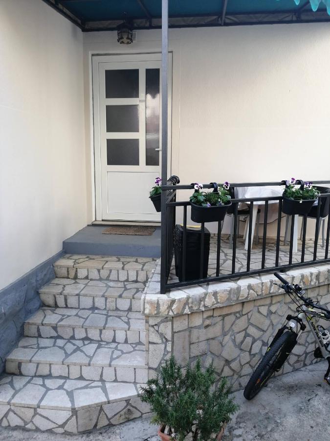 Centar Njivice Exterior foto
